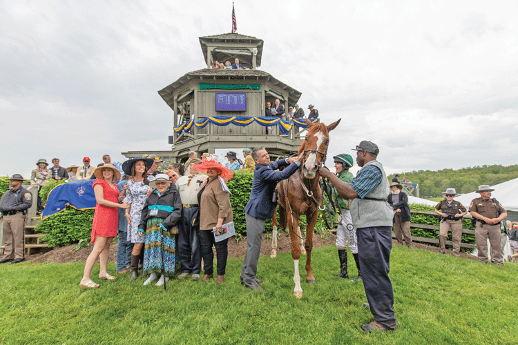 Virginia Gold Cup Thrills the Crowds – Middleburg Life