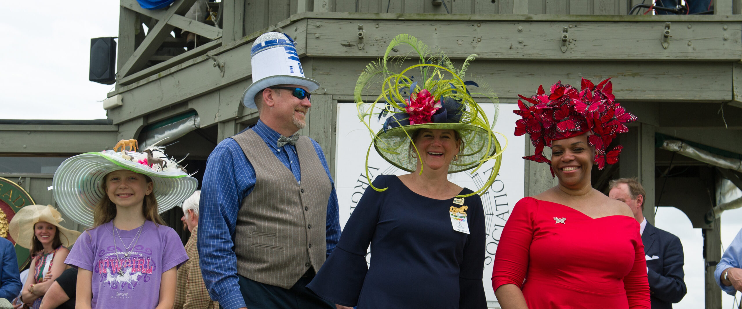 Virginia Gold Cup Races to Hold Historic Hat Contest on May 6